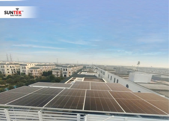 Công trình lắp đặt hệ thống năng lượng mặt trời áp mái hệ 8.125kwp điện 3 pha lưu có lưu trữ 14.3 kWh tại Nghĩa Trụ, Hưng Yên